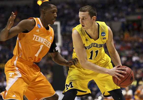 Nik Stauskas (11)