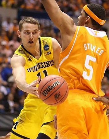 Nik Stauskas (11)