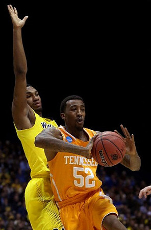 Zak Irvin (21)