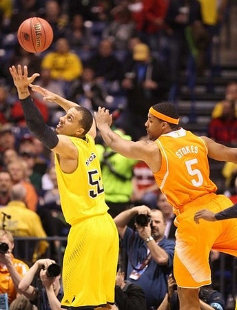 Jordan Morgan (52)