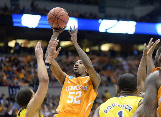 Jordan Morgan (52) and Glenn Robinson III (1)
