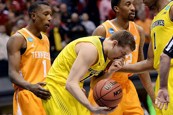 Nik Stauskas (11) and Glenn Robinson III (1)
