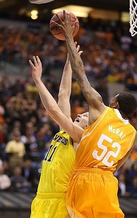 Nik Stauskas (11)