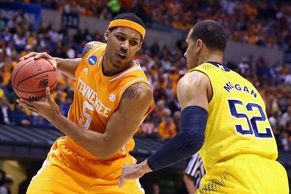 Jordan Morgan (52)