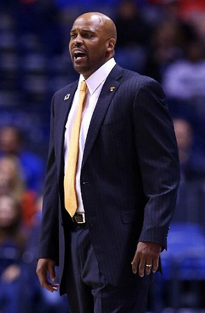 Tennessee Head Coach Cuonzo Martin