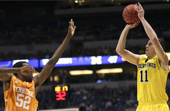 Nik Stauskas (11)