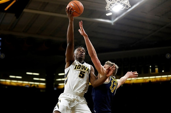 Moritz Wagner (13)
