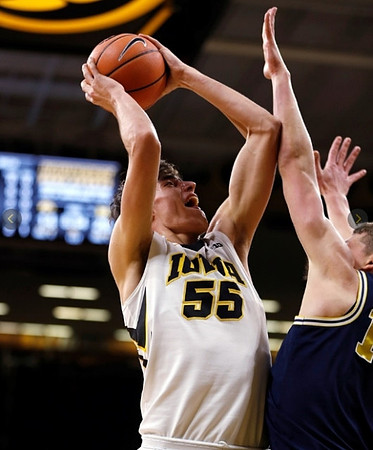 Moritz Wagner (13)