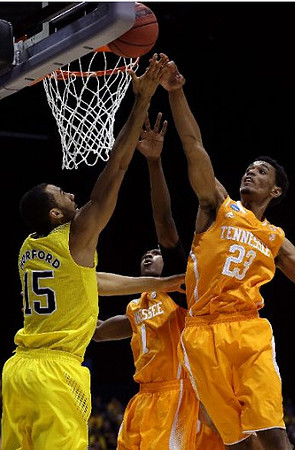 Jon Horford (15)