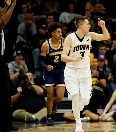 Jordan Poole (2)
