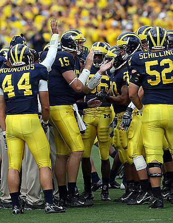 Ryan Mallett, Mark Moundros, Mario Manningham, and Stephen Schilling