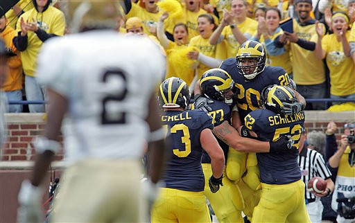 Michael Hart, Jake Long, Stephen Schilling, and Alex Mitchell