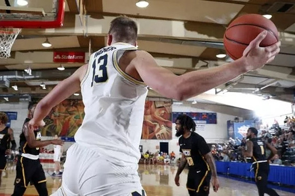 Moritz Wagner (13)