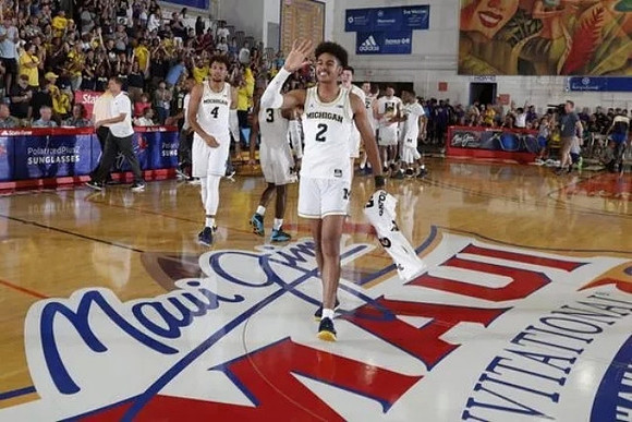 Isaiah Livers (4), Zavier Simpson (3), and Jordan Poole (2)