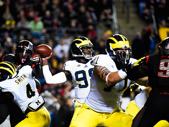 De'Veon Smith (4), Devin Gardner (98), and Ben Braden (71)