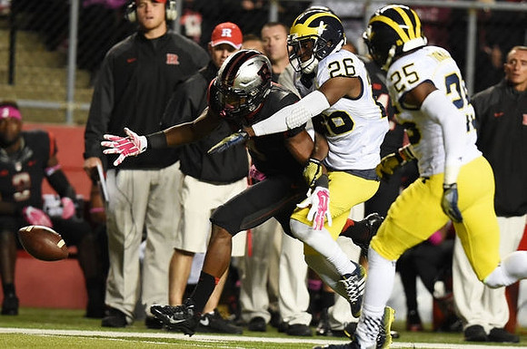 Jourdan Lewis (26) and Dymonte Thomas (25)