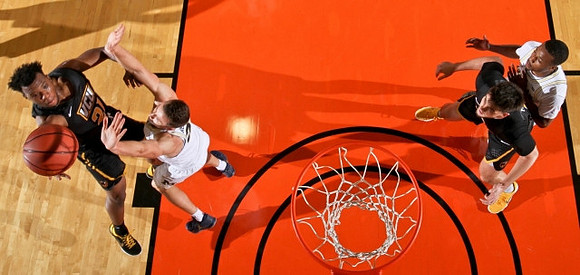 Duncan Robinson (22) and Muhammad-Ali Abdur-Rahkman (12)