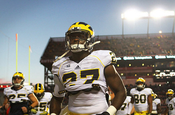 Joe Bolden (35), Derrick Green (27), and Khalid Hill (80)