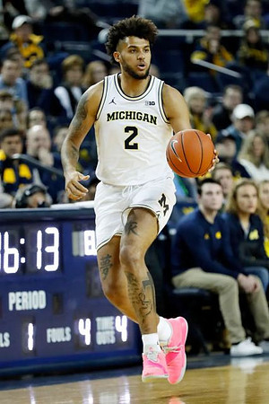 Isaiah Livers (2)
