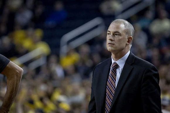 Elon Head Coach Mike Schrage