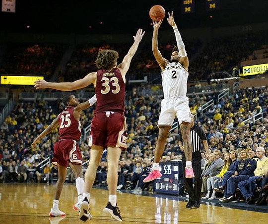 Isaiah Livers (2)