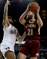 Isaiah Livers (2)