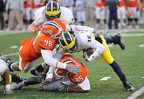 Denard Robinson (16)