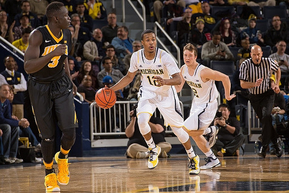 Muhammad-Ali Abdur-Rahkman (12) and Spike Albrecht (2)