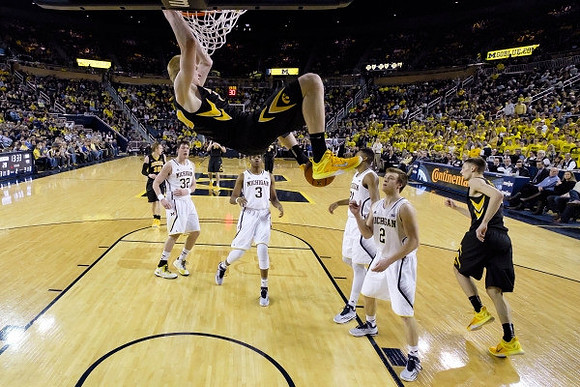 Ricky Doyle (32), Kameron Chatman (3), Zak Irvin (21), and Spike Albrecht (2)
