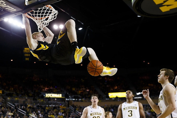Ricky Doyle (32), Kameron Chatman (3), and Spike Albrecht (2)