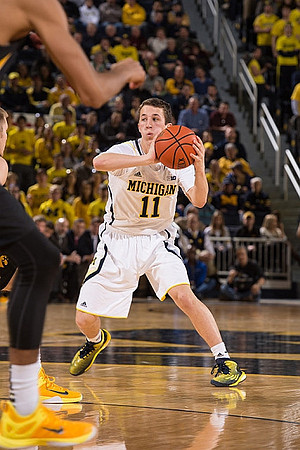 Andrew Dakich (11)