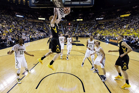 Muhammad-Ali Abdur-Rahkman (12), Ricky Doyle (32), Kameron Chatman (3), Zak Irvin (21), and Spike Albrecht (2)