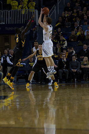 Spike Albrecht (2)