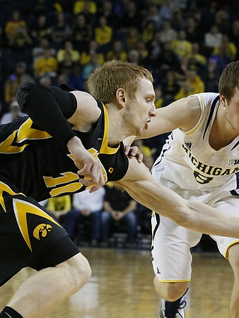 Spike Albrecht (2)