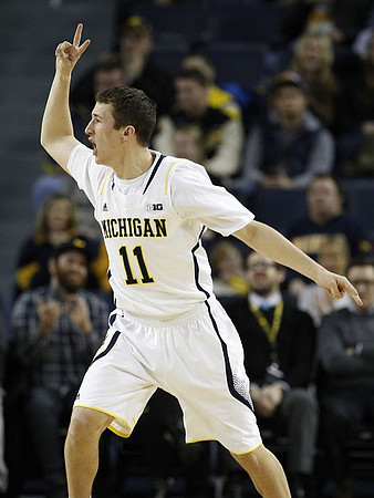 Andrew Dakich (11)