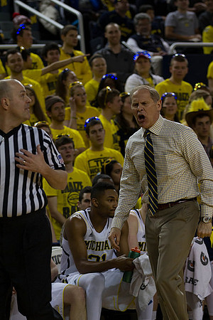 John Beilein and Zak Irvin (21)
