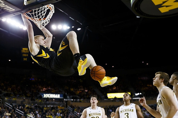 Ricky Doyle (32), Kameron Chatman (3), Zak Irvin (21), and Spike Albrecht (2)