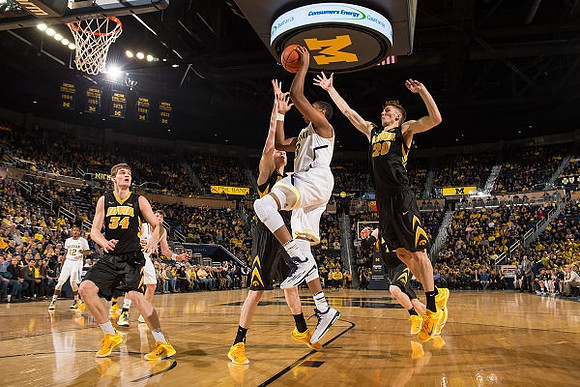 Muhammad-Ali Abdur-Rahkman (12), Ricky Doyle (32), and Kameron Chatman (3)