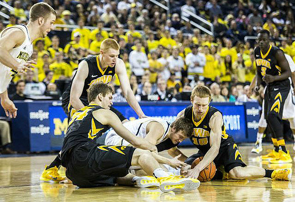 Max Bielfeldt (44) and Spike Albrecht (2)
