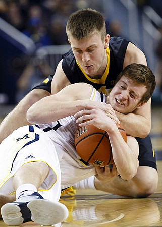 Spike Albrecht (2)