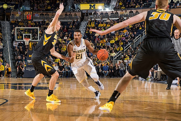 Zak Irvin (21)