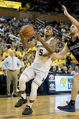 Jaaron Simmons (5)