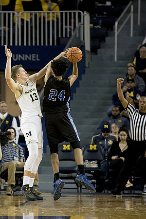 Moritz Wagner (13)