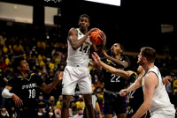 Moussa Diabate (14) and Hunter Dickinson (1)