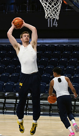 Jaron Faulds (44) and Eli Brooks (55)