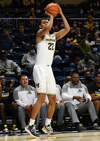 Caleb Houstan (22)