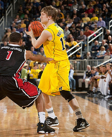 Matt Vogrich (13)