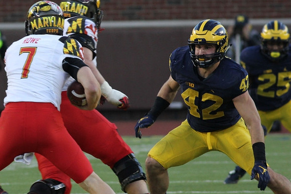 Ben Gedeon (42) and Dymonte Thomas (25)