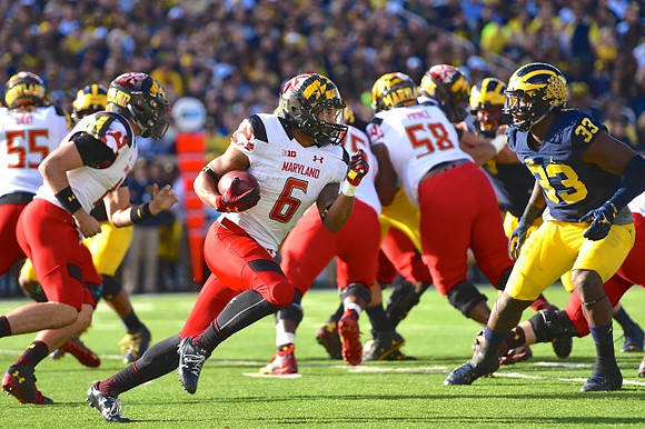 Taco Charlton (33)