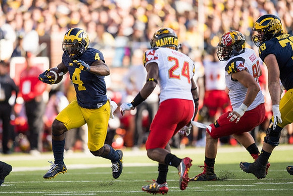 De'Veon Smith (4) and Erik Magnuson (78)